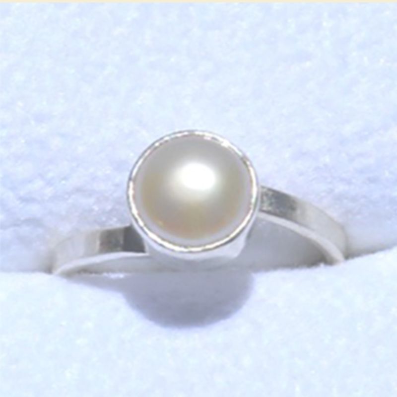 Pearl Ring