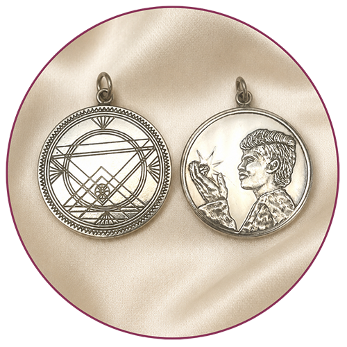 The Sri Chakra Relic Coin &mdash; the Sri Chakra on one face, Sri Kaleshwar&rsquo;s image on the other