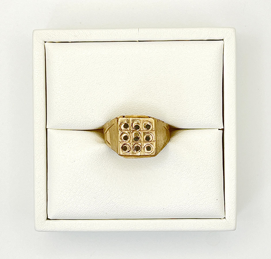 Baba&rsquo;s 9 Coin Ring