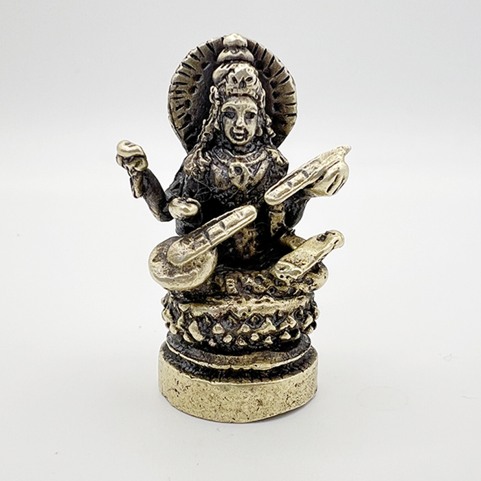 Saraswati murthi